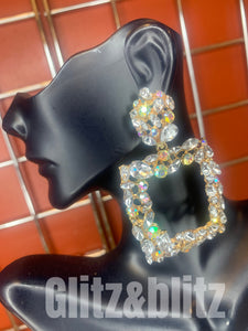 Rhinestone fashion earrings